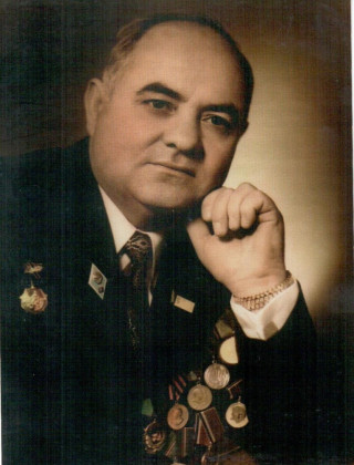 СТОЛЯРОВ  Михаил  Гаврилович.